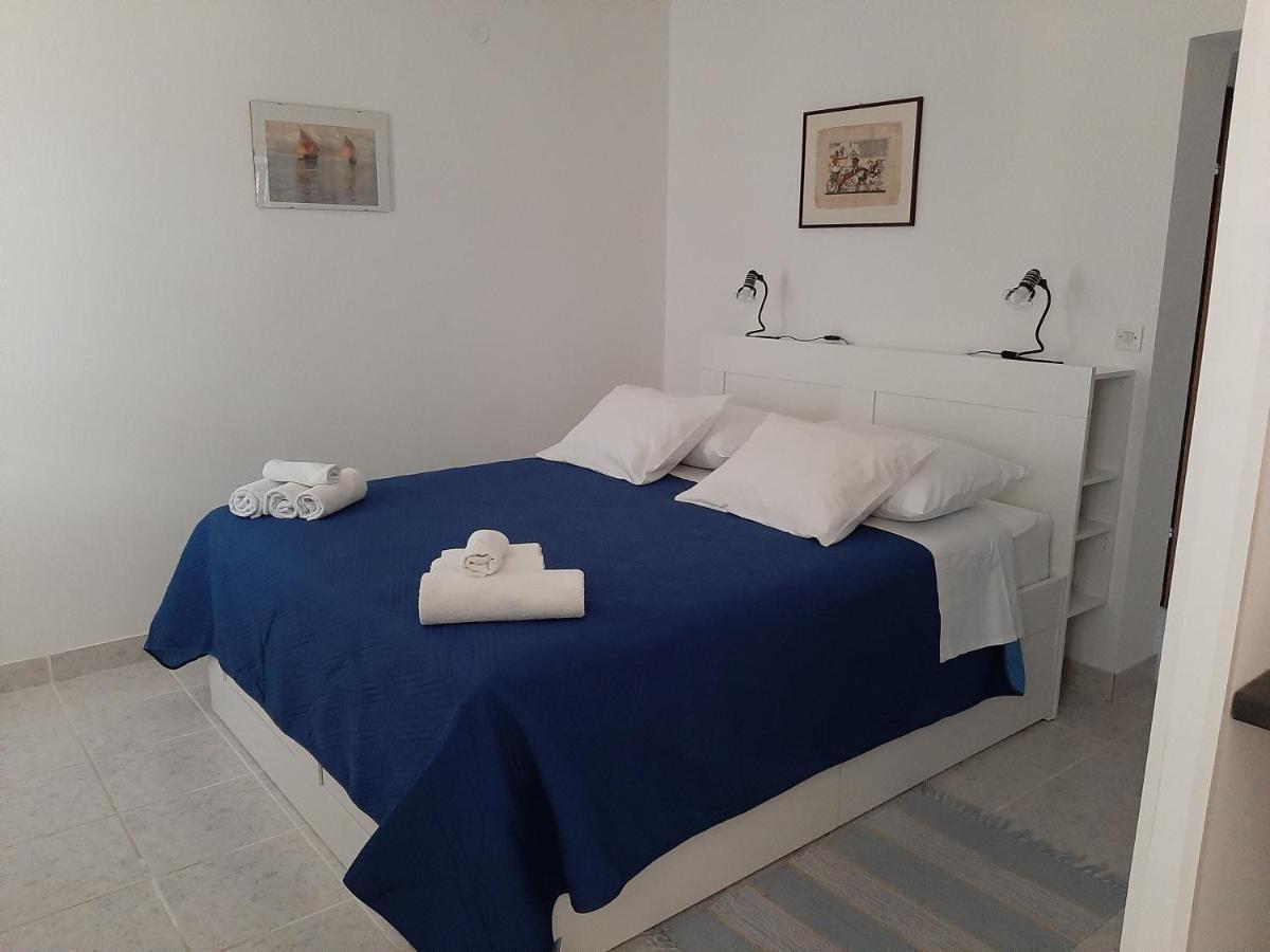 Apartmani Pavicic-Ivelja Stari Grad  Esterno foto